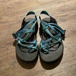 Chaco Women Sz 9
